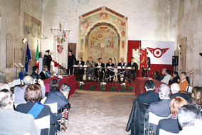 提携25周年記念式典も宮殿内で行われました。